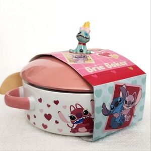 Disney Lilo & Stich Brie Cheese Baker Dish, Valentine Hearts, New